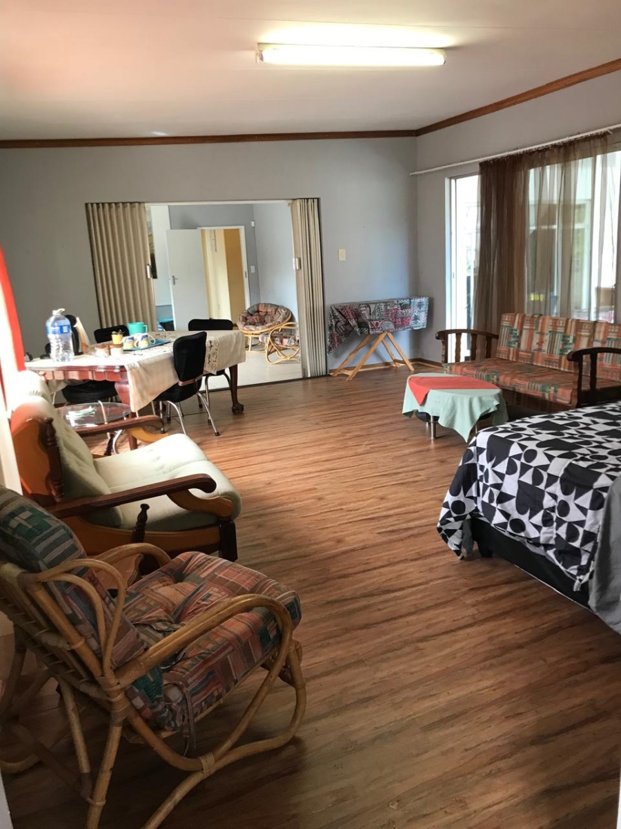 7 Bedroom Property for Sale in Winburg Free State